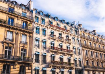 Lorsque plusieurs personnes possèdent un bien, elles sont en indivision. Cela arrive souvent après une succession